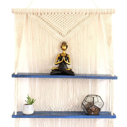 Raft Decorativ Suspendat Macrame Boho – Albastru, Lemn și Bumbac Natural